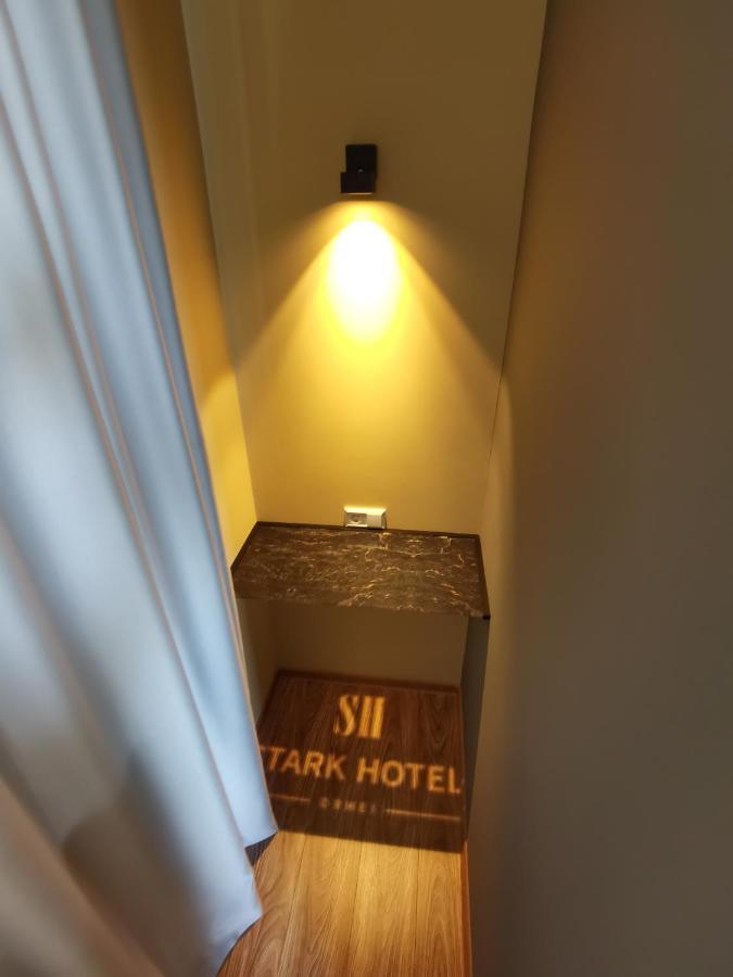 אורחיי Stark Hotel מראה חיצוני תמונה